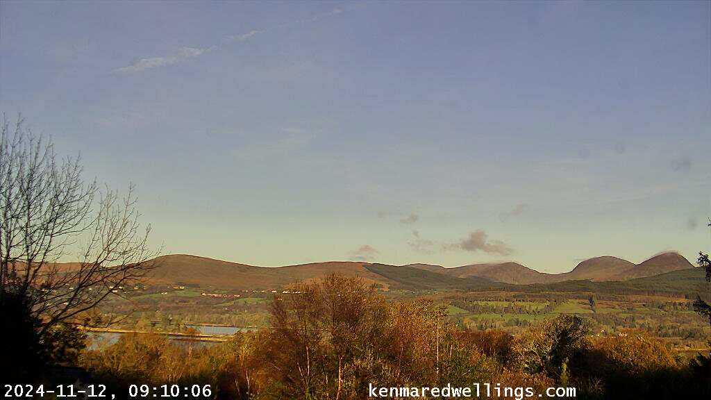 Bay vieuw from very private renovated dwelling for sale in Kenmare,south coast of Ireland